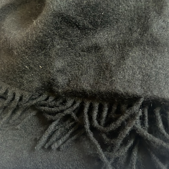 Jos. A. Bank Navy and Gold Patterned Scarf - Picture 10 of 10